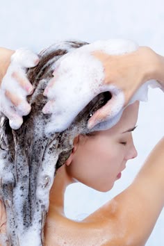 Volumising Shampoo Manufacturers in India